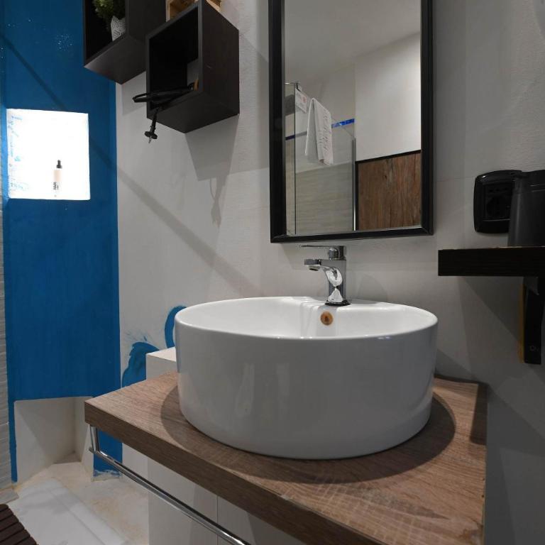 Dante House - Affitti Brevi Italia - Appartamento - 8