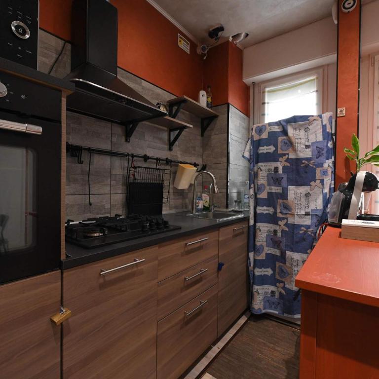 Dante House - Affitti Brevi Italia - Appartamento - 48
