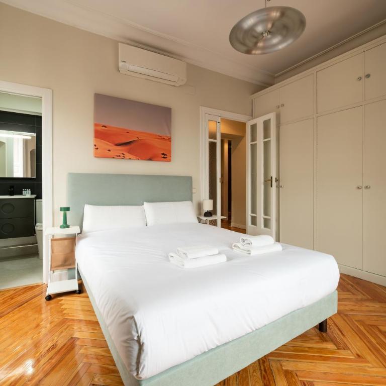 Exclusivo, Céntrico y Elegante Apartamento a 1 Min Plaza Mayor - Two-Bedroom Apartment - 24