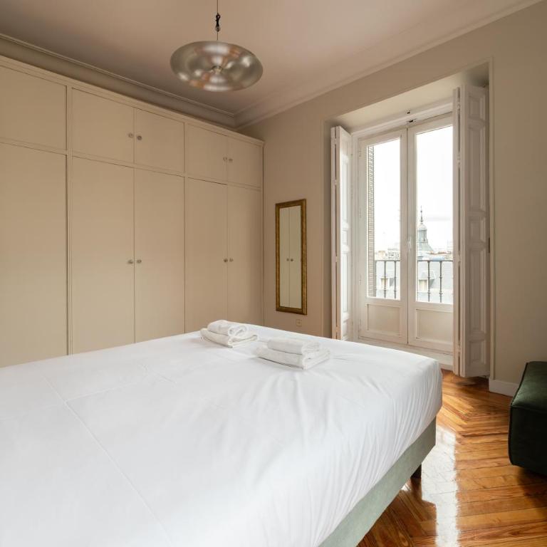Exclusivo, Céntrico y Elegante Apartamento a 1 Min Plaza Mayor - Two-Bedroom Apartment - 23