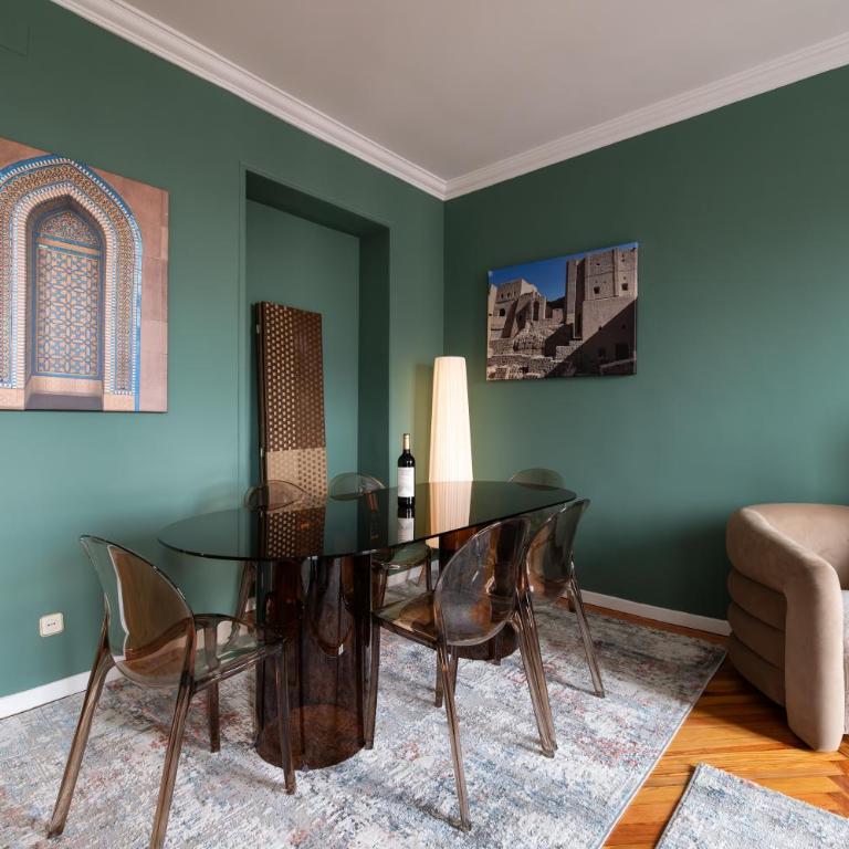 Exclusivo, Céntrico y Elegante Apartamento a 1 Min Plaza Mayor - Two-Bedroom Apartment - 35