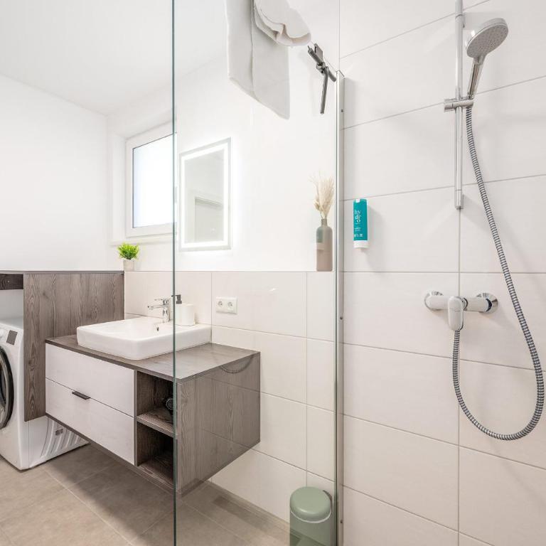 Wiesenblick Residences - by myNests - Apartment mit 1 Schlafzimmer und Terrasse - 14