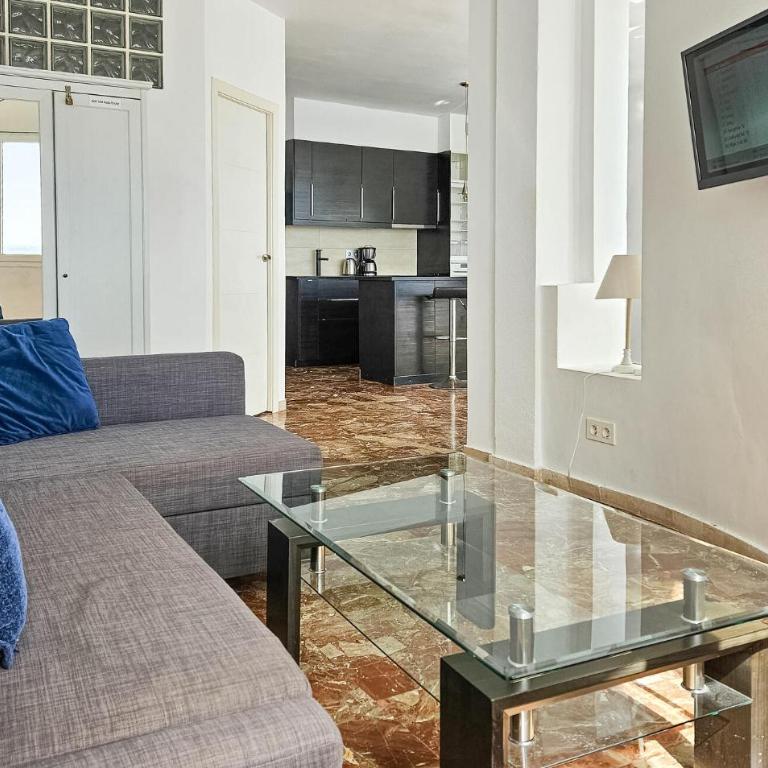 Lovely Apartment In Calahonda With Wifi - Apartamento de 2 dormitorios - 2