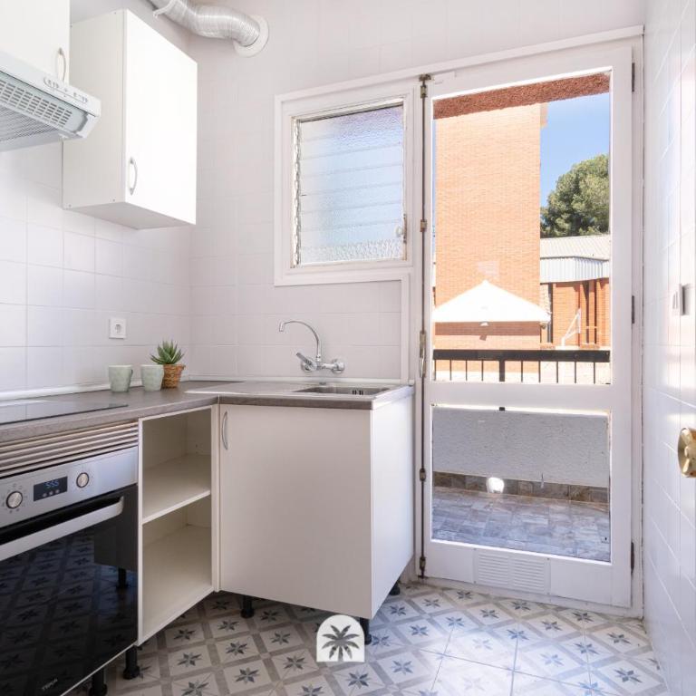 Mediterranean Way - Apartamento privado en villa compartida con piscina - Apartamento de 3 dormitorios - 13