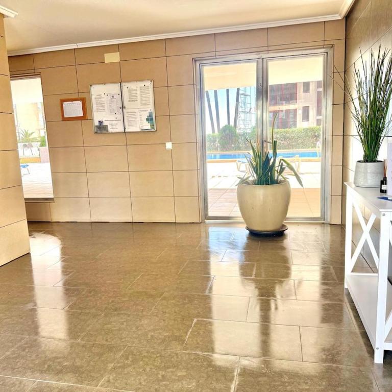 apartamento bonito con 1 dormitorio, piscina, parking y WiFi - Apartamento de 1 dormitorio con balcón y vistas al mar - 3