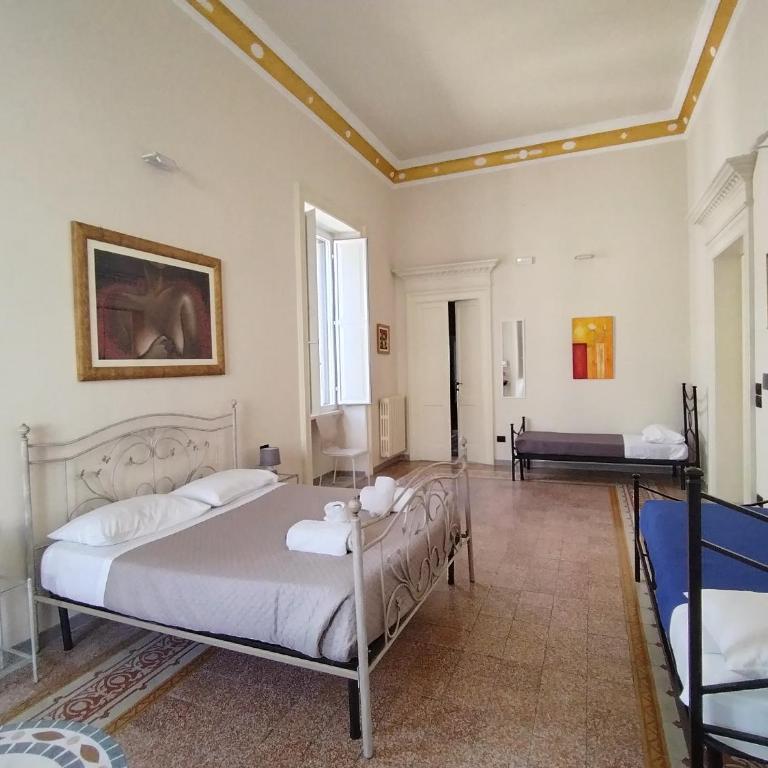 Palazzo Castellano - Suite King con Balcone - 6