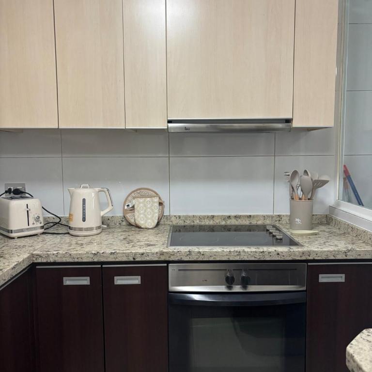 Parque Arauco Elegant apartment with balcony and pool - Two-Bedroom Apartment - 23