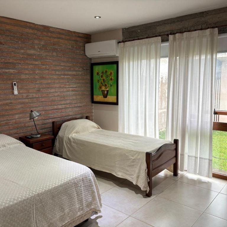 Casa amplia en ubicación tranquila de la ciudad - Two-Bedroom Apartment - 24