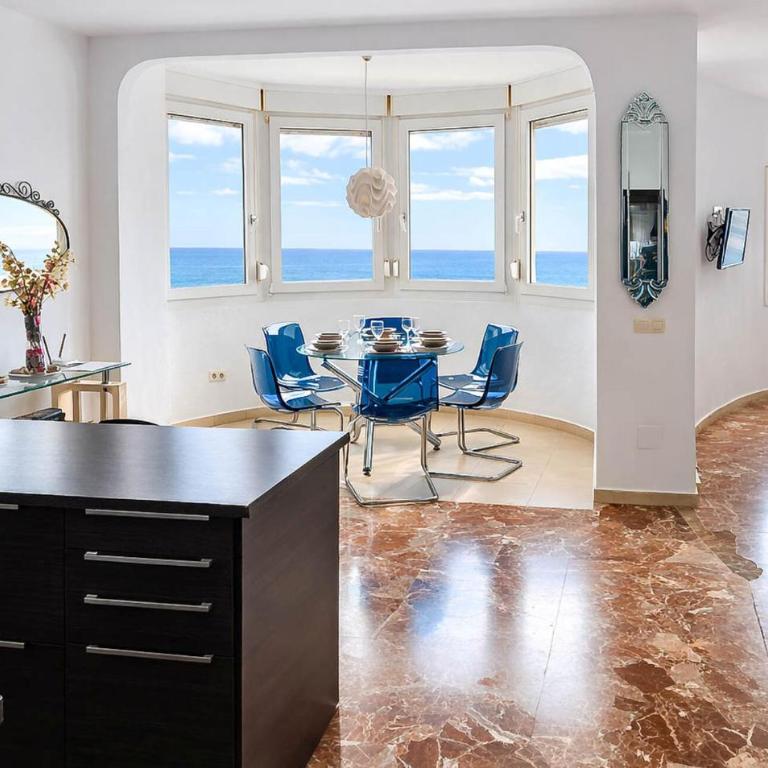 Lovely Apartment In Calahonda With Wifi - Apartamento de 2 dormitorios - 5