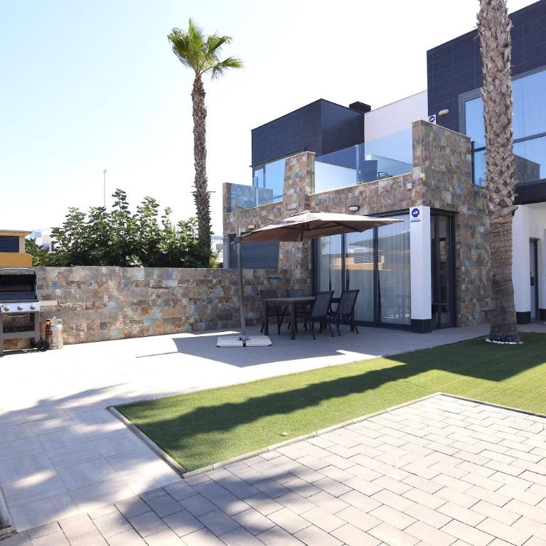 Encatadora casa en Cabo Roig - Apartamento de 2 dormitorios - 5