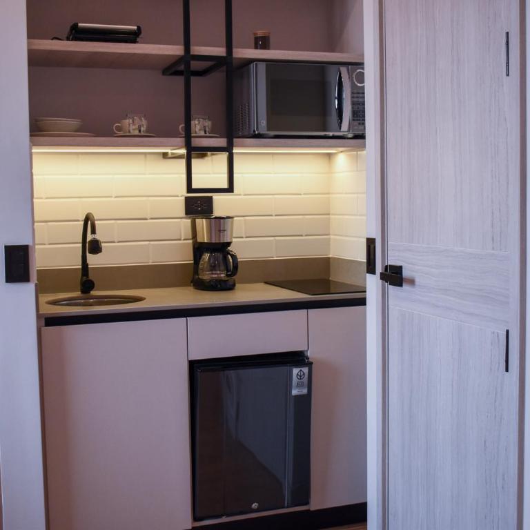 Hotel Ryo 74B Suites by Growing Group - Habitación Doble Estándar - 8