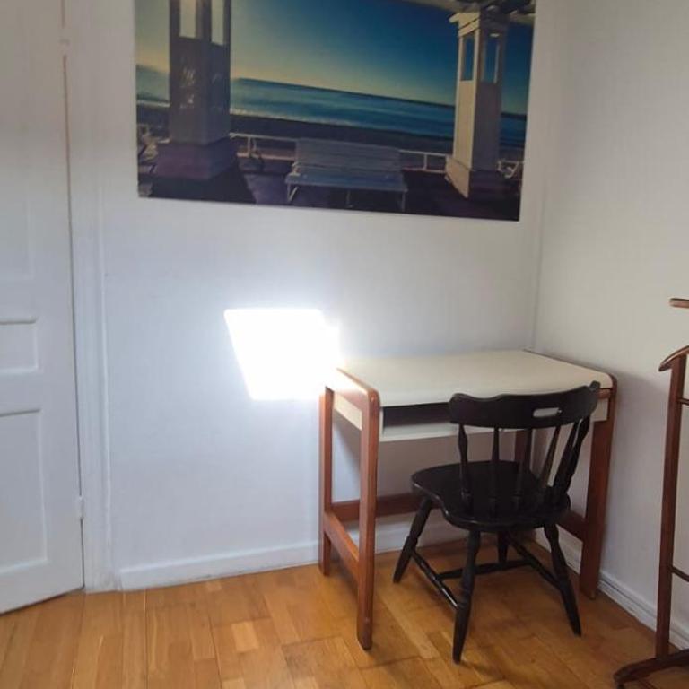 Jolie chambre Privée Centre-Ville - Double Room with Shared Bathroom - 12