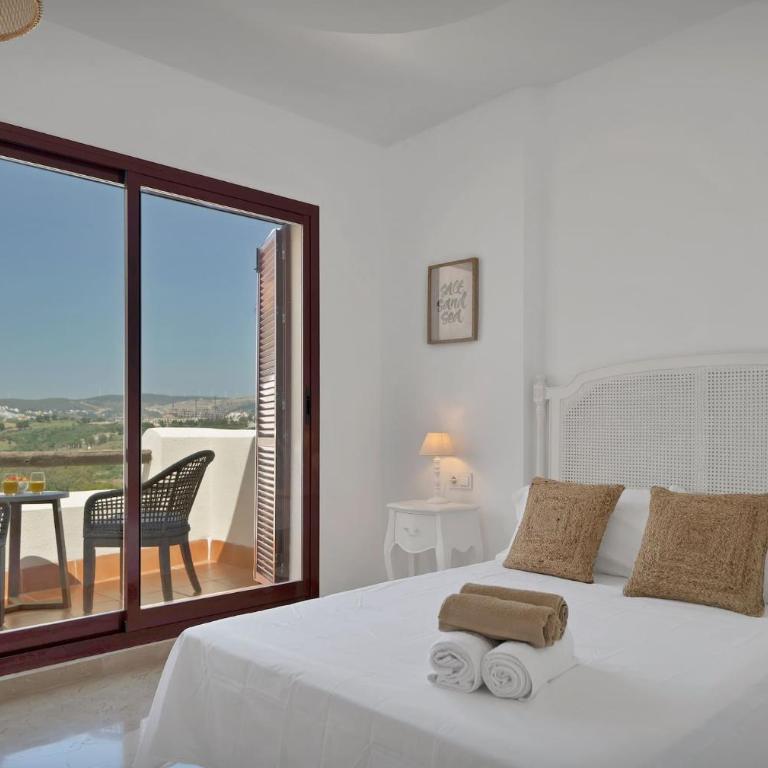 Atico con vistas al mar parking y piscina Casares - VISTA BAHIA 2 - Apartamento con vistas al mar - 3