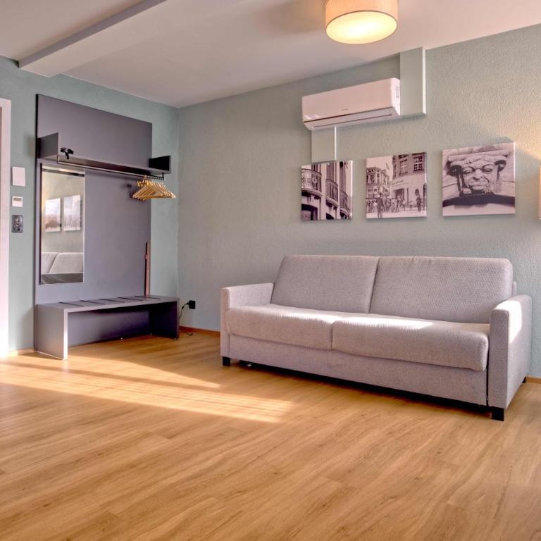 BANK House Apartment XL 404 - GRIWA RENT - Apartamento Superior de 1 dormitorio - 1