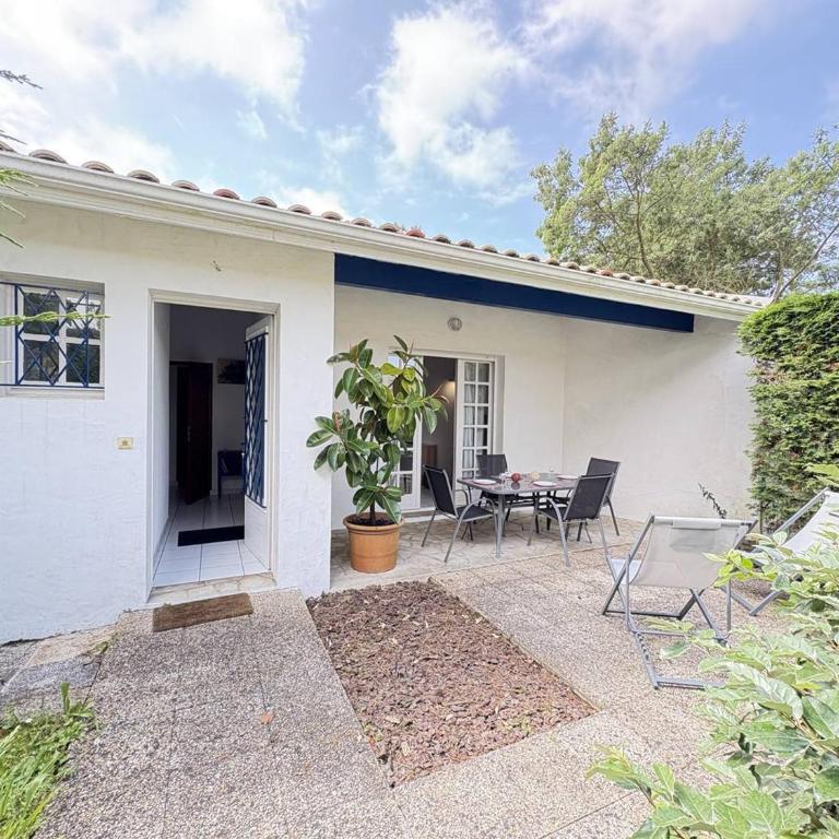 Maison de plain-pied avec Wi-Fi, proche mer - FR-1-831-10 - Maison de Vacances - 1