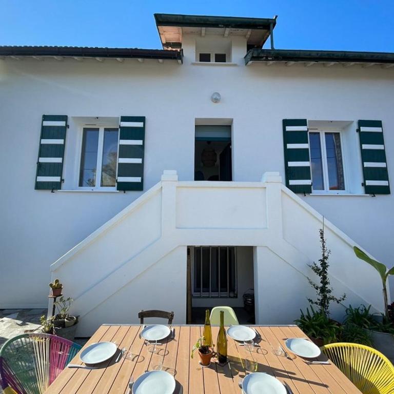 Appartement rénové, clim, parking - 8 pers. - FR-1-413-265 - Maison de Vacances - 3
