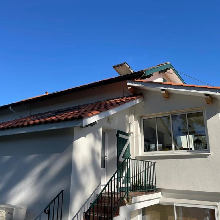 Appartement rénové, clim, parking - 8 pers. - FR-1-413-265 - Maison de Vacances - 31