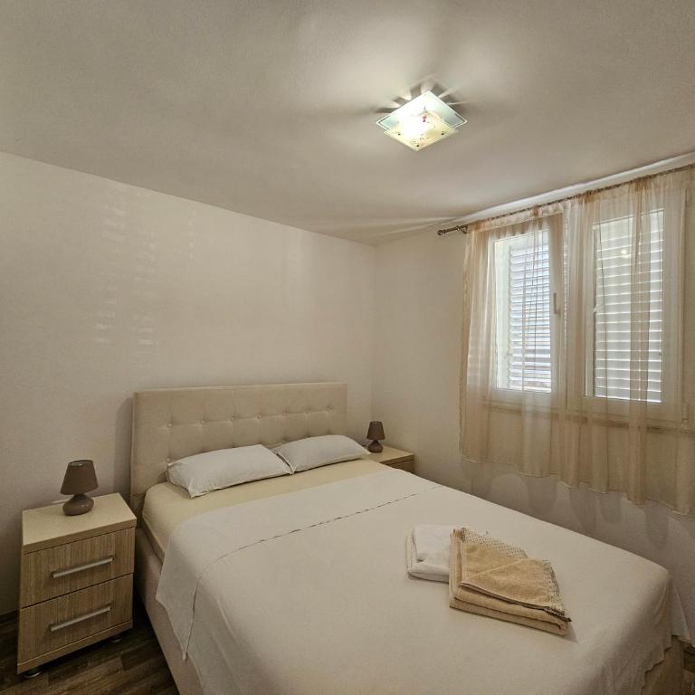 Budva Apartment Hills - Apartman sa 2 Spavaće Sobe - 4