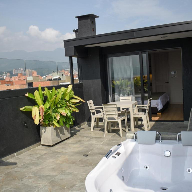 Hotel Ryo 74B Suites by Growing Group - Habitación Doble con terraza - 2