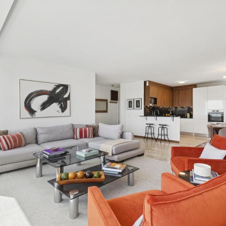2-Bed Apartment with Views of Plaza de Colón - Apartment - 3
