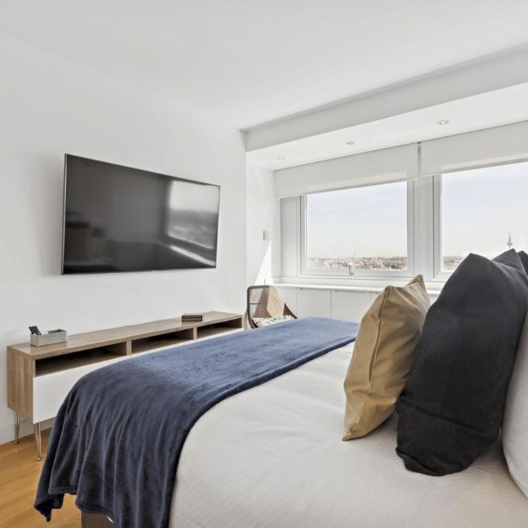 2-Bed Apartment with Views of Plaza de Colón - Apartment - 11