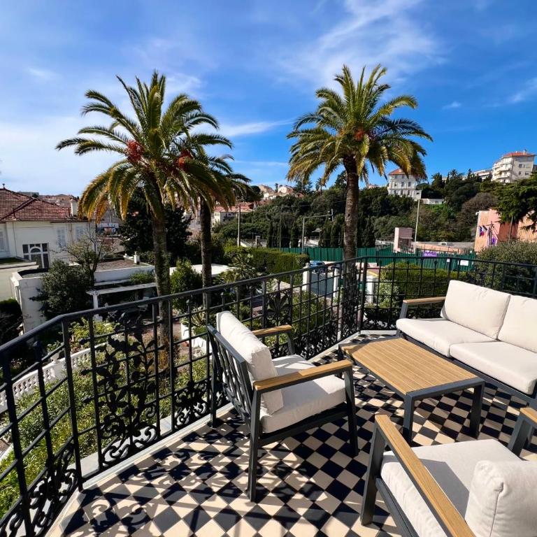 Cannes Tassigny Stylish - 2 Bedroom Apartment Sleeps 5 Free Parking - Apartment - 15