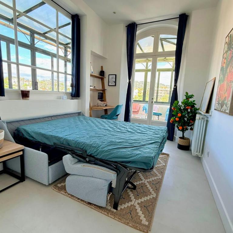 Cannes Tassigny Stylish - 2 Bedroom Apartment Sleeps 5 Free Parking - Apartment - 19