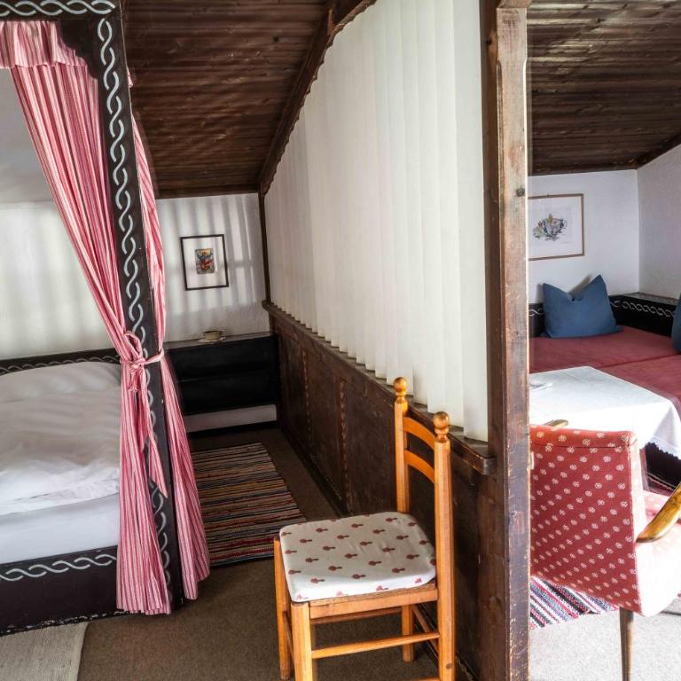 Berghotel Blaickner's Sonnalm - Doppelzimmer mit Dusche und Gemeinschafts-WC - 3