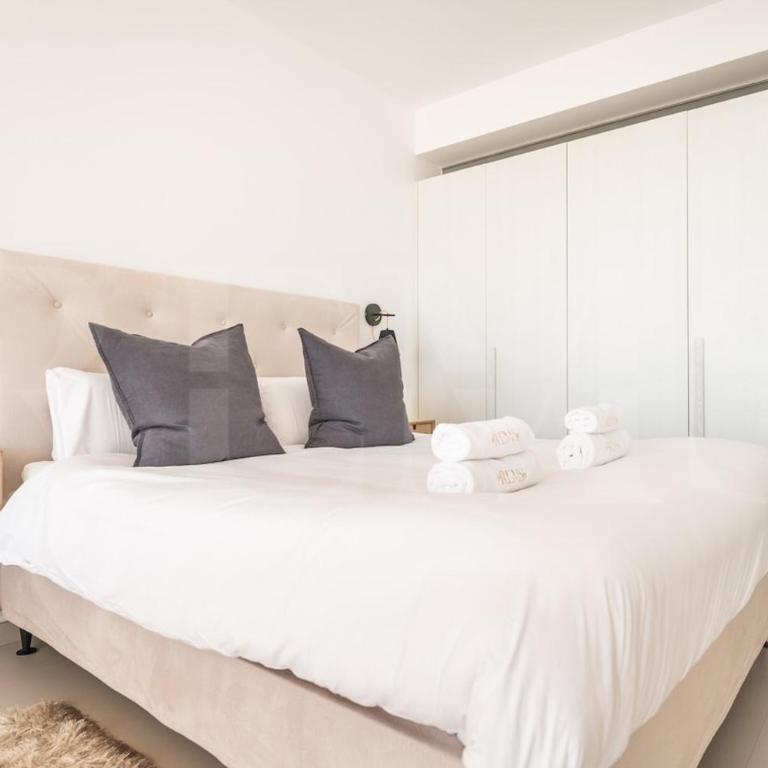 Relaxing Apartment with Terrace & BBQ REMS - Apartamento de 2 dormitorios - 11