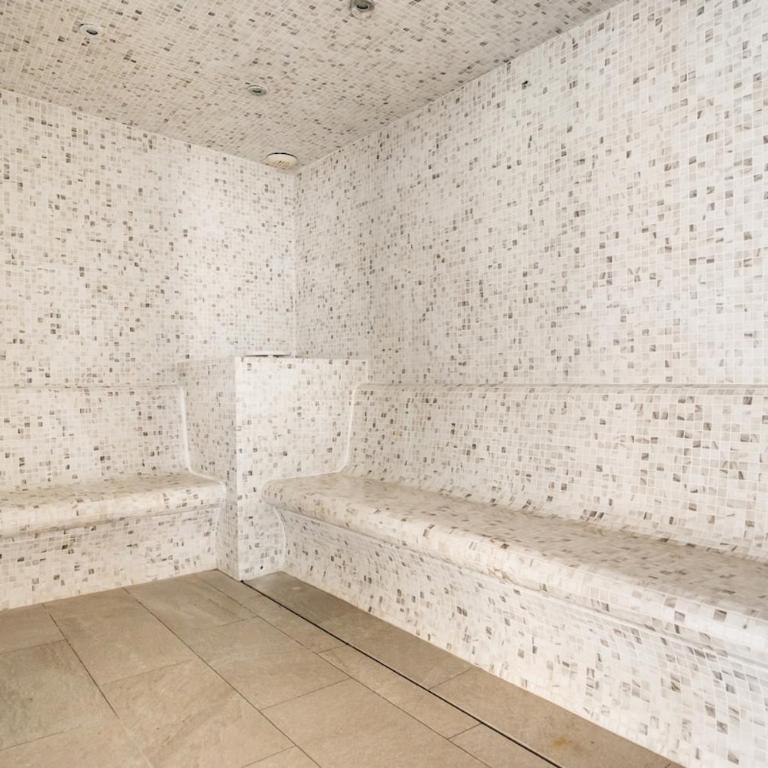 Relaxing Apartment with Terrace & BBQ REMS - Apartamento de 2 dormitorios - 36