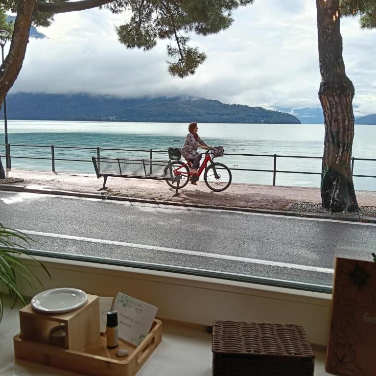 Lake Como PORTO VECCHIO - Charming Lakefront Apartment in the Heart of Domaso - Appartamento con 1 Camera da Letto - 9