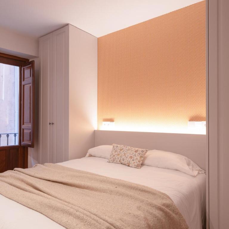 ChezmoiHomes Corral del Carbón - Two-Bedroom Apartment - 11