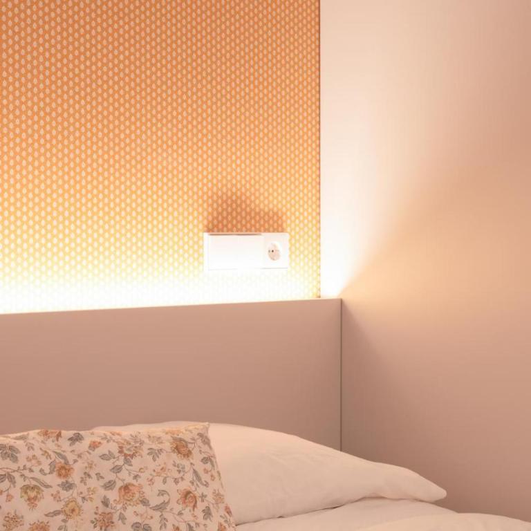 ChezmoiHomes Corral del Carbón - Two-Bedroom Apartment - 10