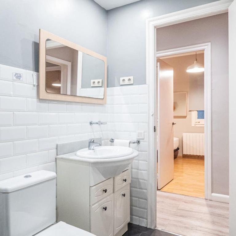 Magnificent 4 bedroom apartment in Eixample - Apartamento - 24