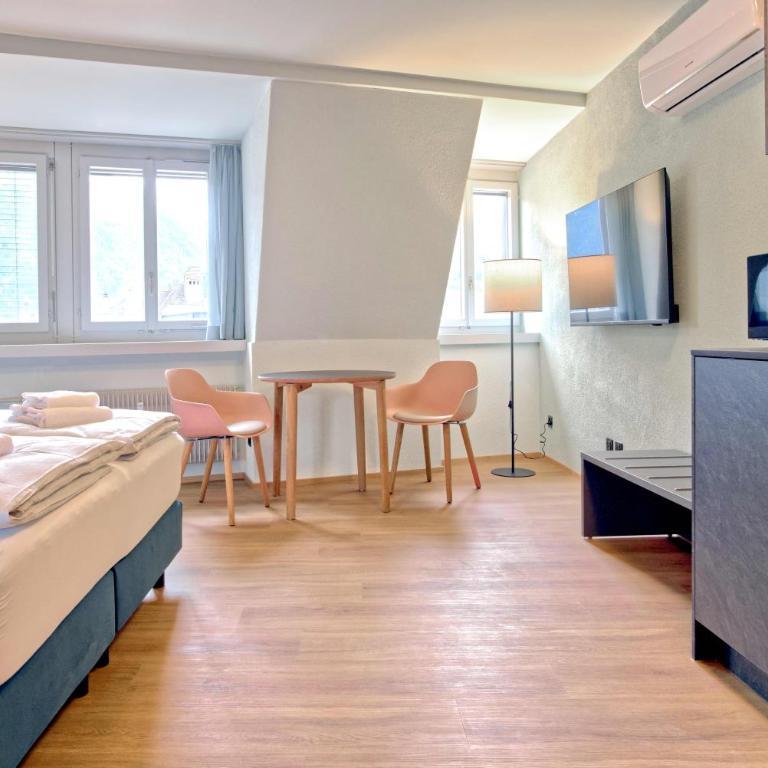 BANK House Studio M 405 - GRIWA RENT - Studio Apartment with One Double Bed - 1
