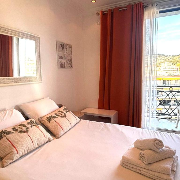 Palais Miramar - Suite White Jardin - 20m Plage - Apartment mit 1 Schlafzimmer - 2