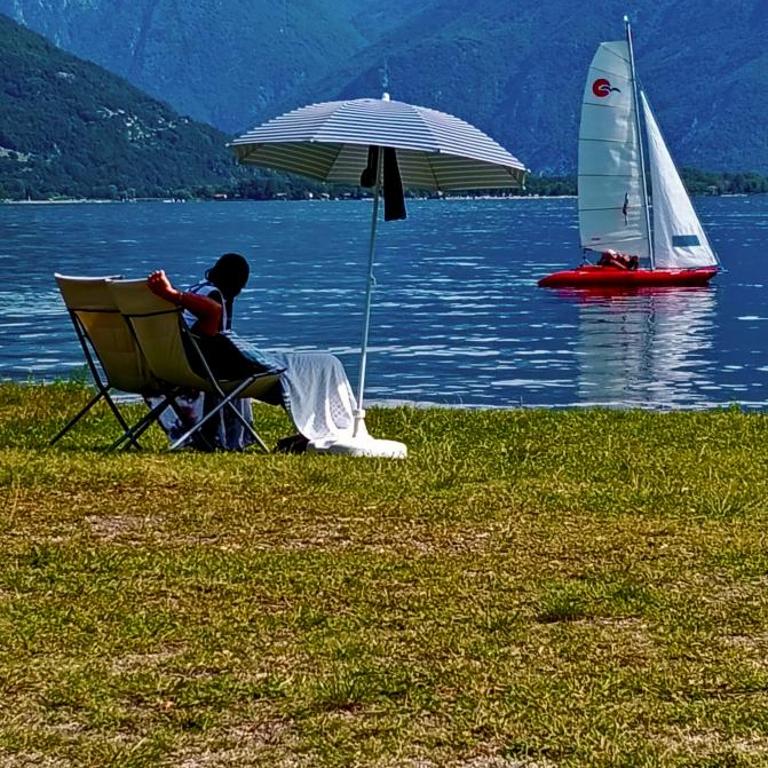 Lake Como PORTO VECCHIO - Charming Lakefront Apartment in the Heart of Domaso - Appartamento con 1 Camera da Letto - 54