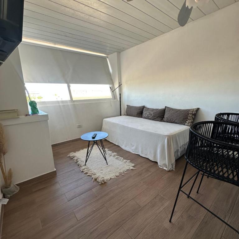 BichoNegro Hostel - Apartment with Park View - 6