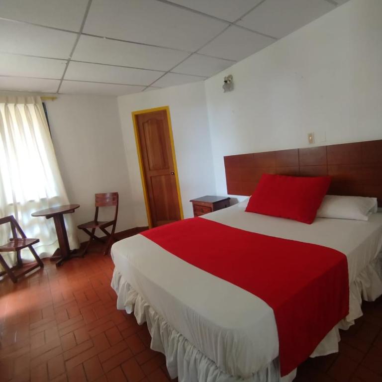Ecohotel La Casona Pereira - Standard Double Room - 2