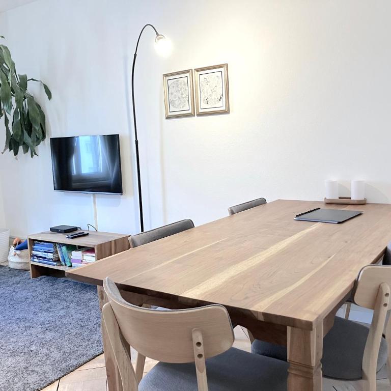 Central Bright & Cozy Apartments - Apartment - 3