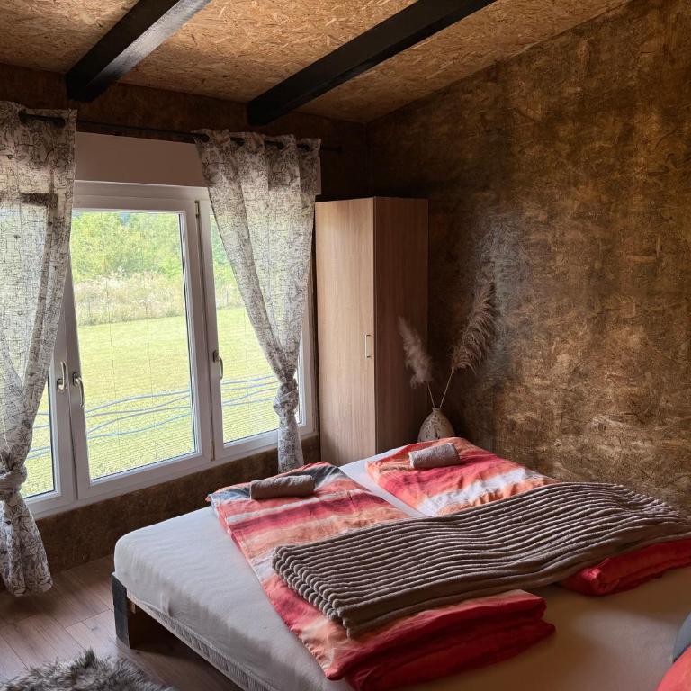 Forest Dream Bihac - Two-Bedroom House - 24