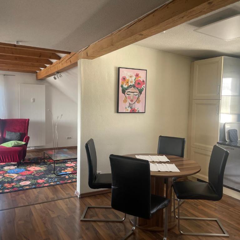 Fewo extraschön - Dachgeschoss - Apartment mit 1 Schlafzimmer - 11