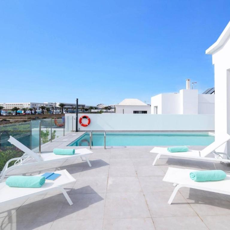 Villa Napoli by Villa Plus - Villa - 11