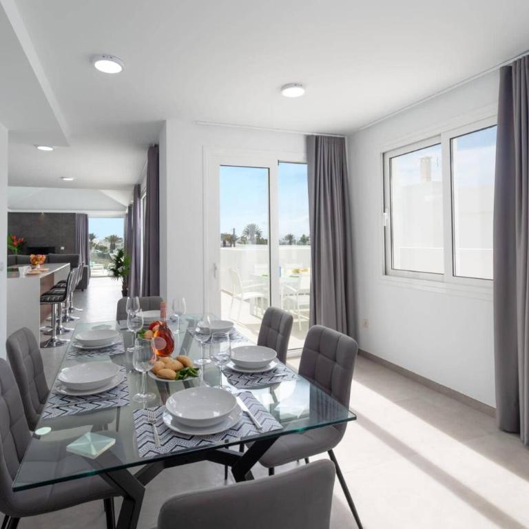 Villa Napoli by Villa Plus - Villa - 14