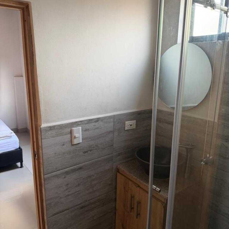 Apartamento muy completo con excelente ubicación - Apartamento de 3 dormitorios con balcón - 15