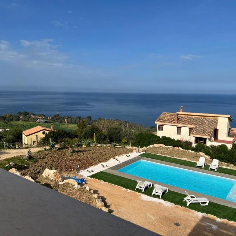 La Finestra sul Mare dello Zingaro - Camera Matrimoniale con Vista Parco - 31