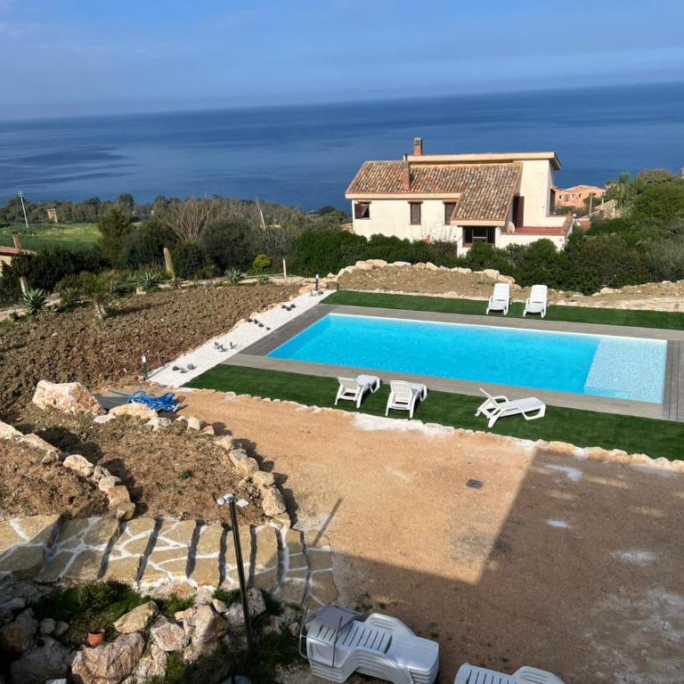 La Finestra sul Mare dello Zingaro - Camera Matrimoniale con Vista Parco - 36