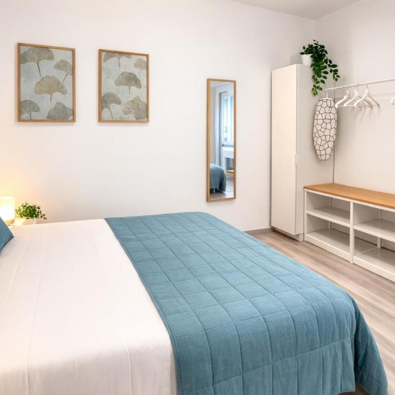 Leon Flat - One-Bedroom Apartment - 11