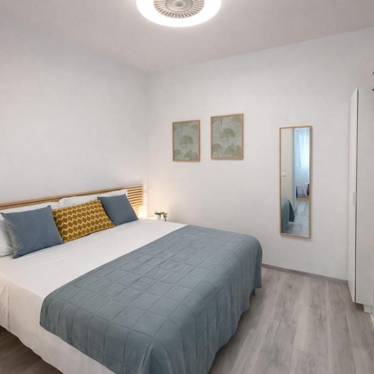 Leon Flat - One-Bedroom Apartment - 13