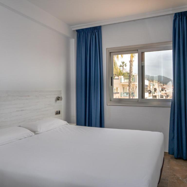 Hotel Port Sitges - Apartamento de 1 dormitorio con vistas al puerto deportivo (3 adultos) - 7